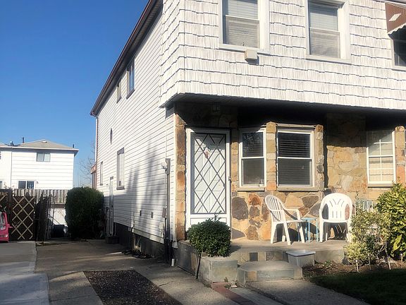 3rd image of 56 Shale St