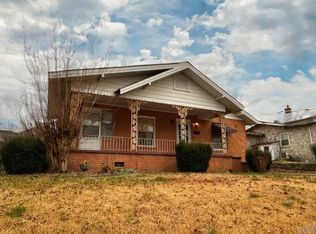 1224 E College St, Batesville, AR 72501