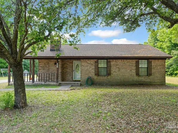 7151 Wallace Dr, Pace, FL 32571