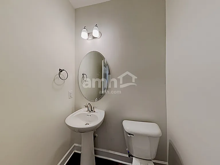 5075 Trailwater Dr — Photo 10