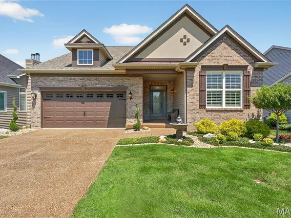 119 Tuscany Trace Dr, Saint Charles, MO 63303