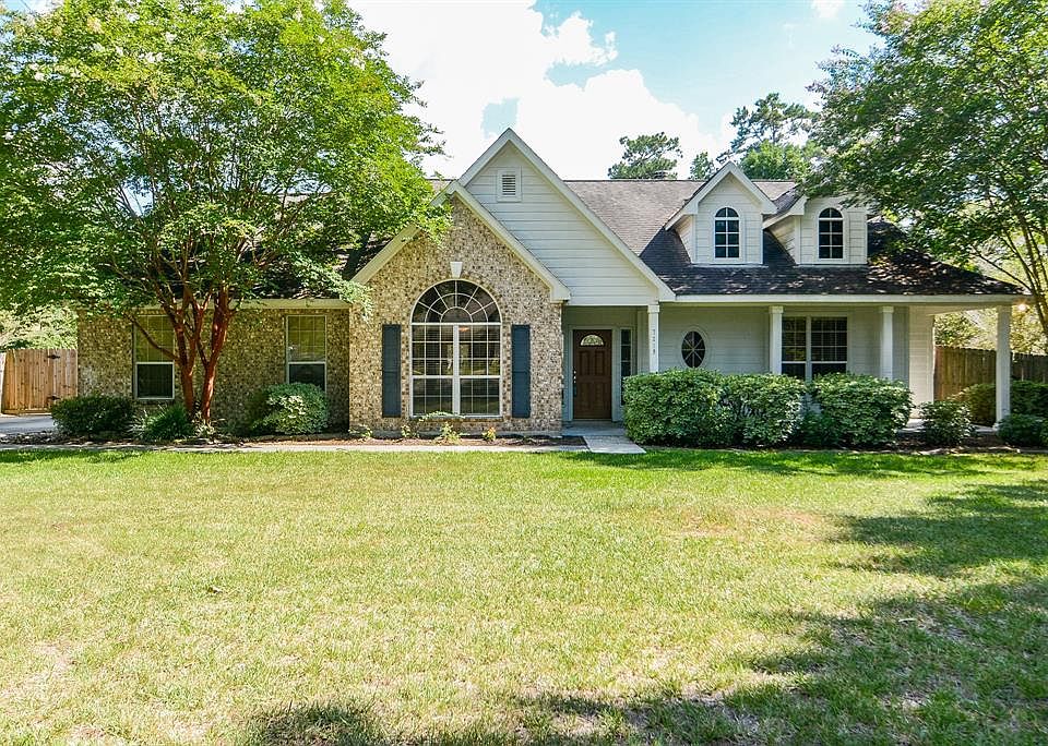 1st image of 7219 Revelwood Dr