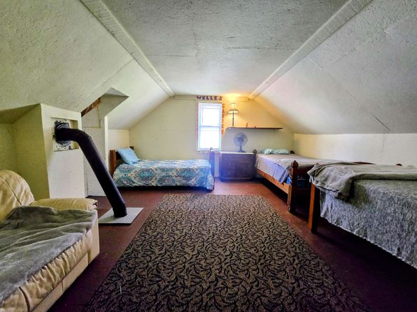 236 Mace Road, Newbury, VT 05051