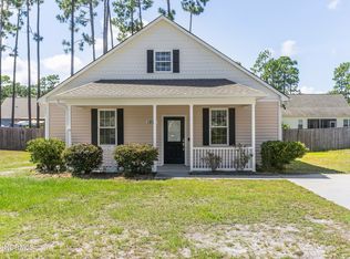 1881 Pinehurst Rd, Southport, NC 28461