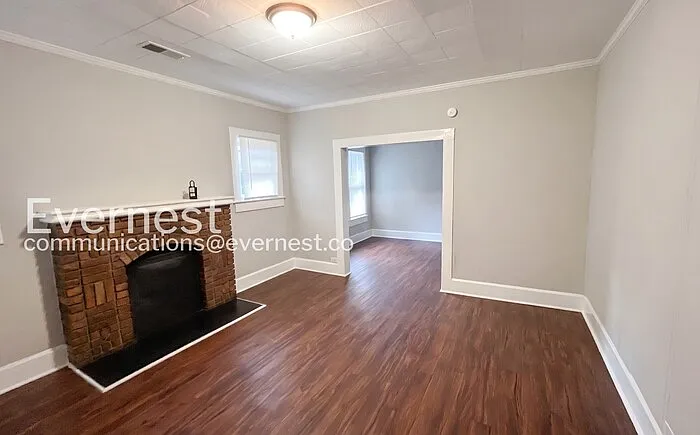 3 bed, 2.0 bath, 1400 sqft, $1,295 — Photo 4