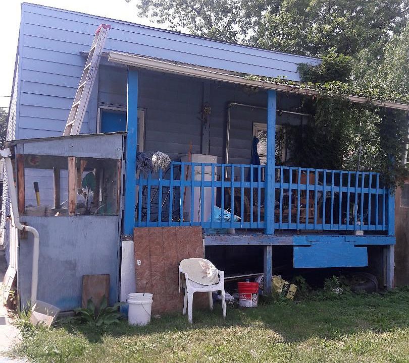 1st image of 3012 S Christiana Ave