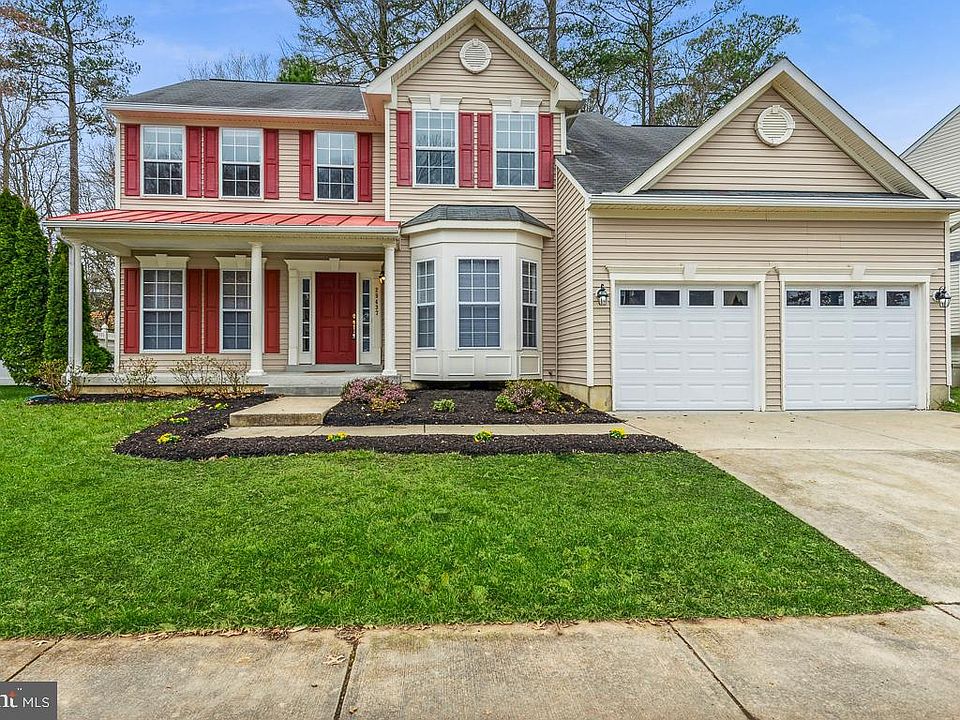 1st image of 29437 Hemlock Ln