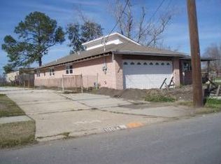 1912 Mehle St, Arabi, LA 70032