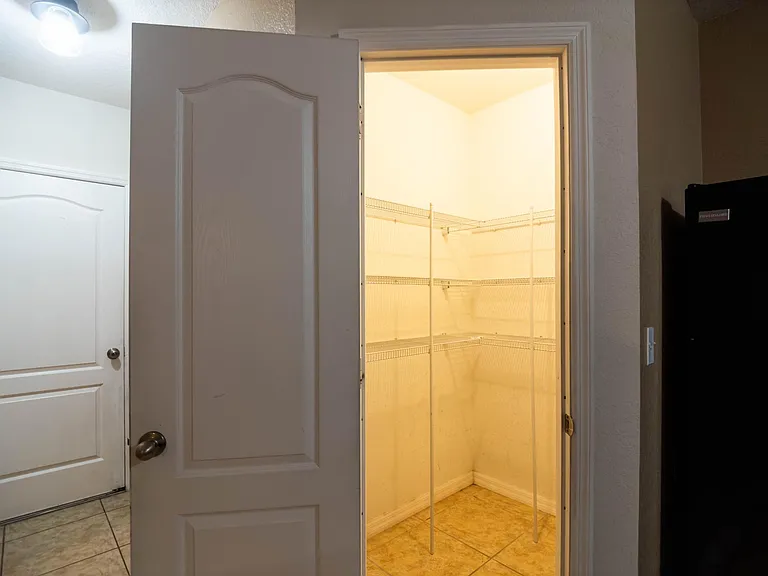 Walk In pantry