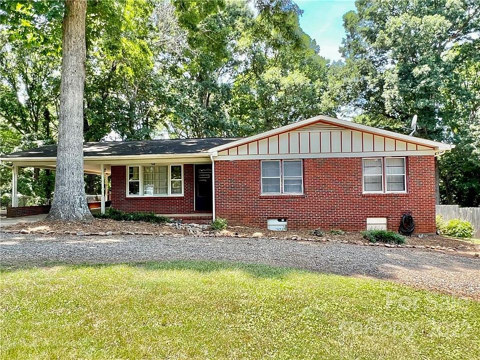 1st image of 113 Wildwood Loop