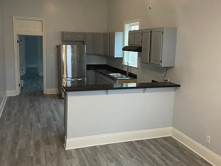 3719 Clara St — Photo 3
