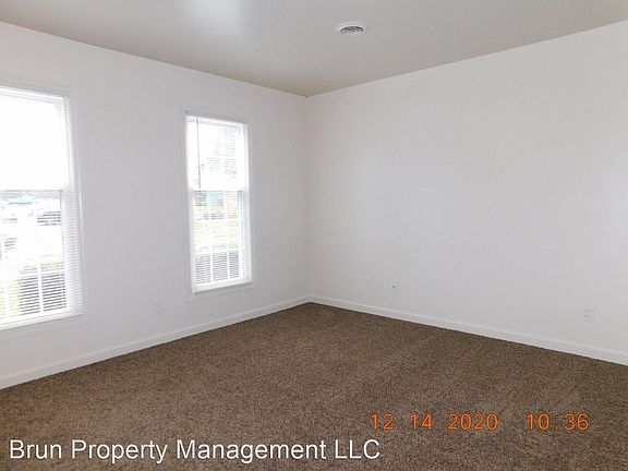 4th image of 9101 Parktop Ln APT A