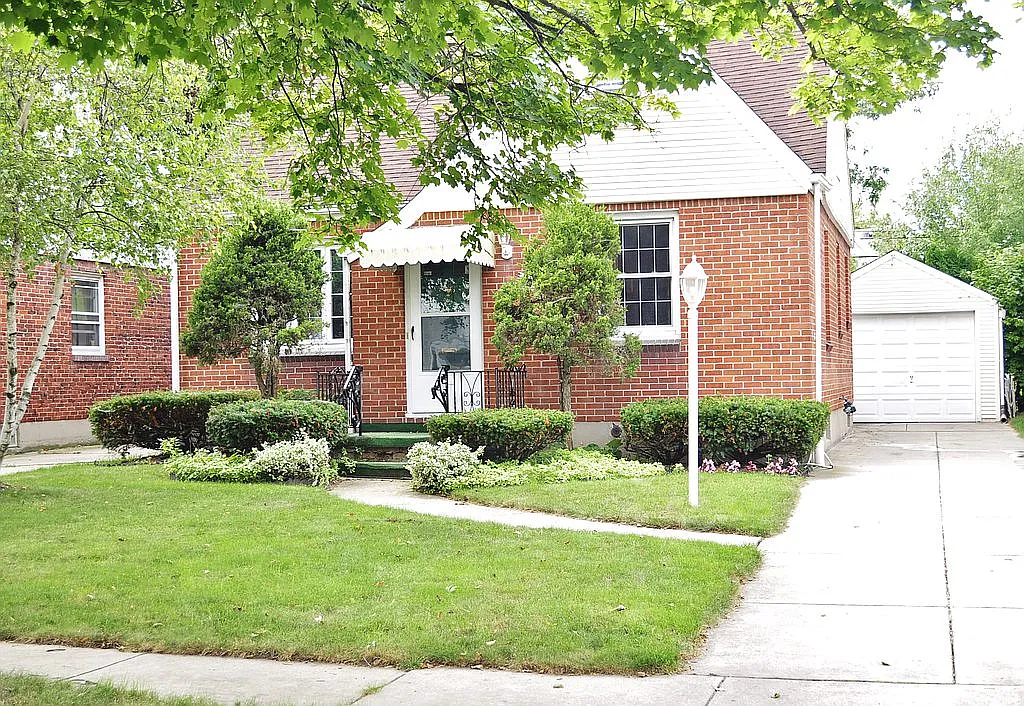 653 Mount Vernon Rd photo 1