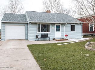 247 2nd Ave NE, Beach, ND 58621