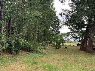 402 63rd Ave NE, Salem, OR 97317