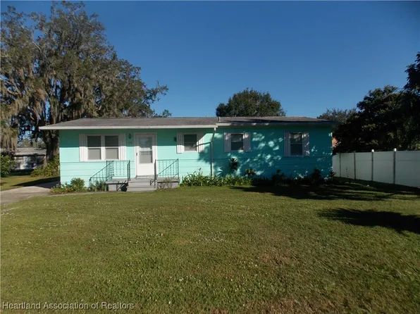 125 Marrero Ave, Sebring, FL 33875