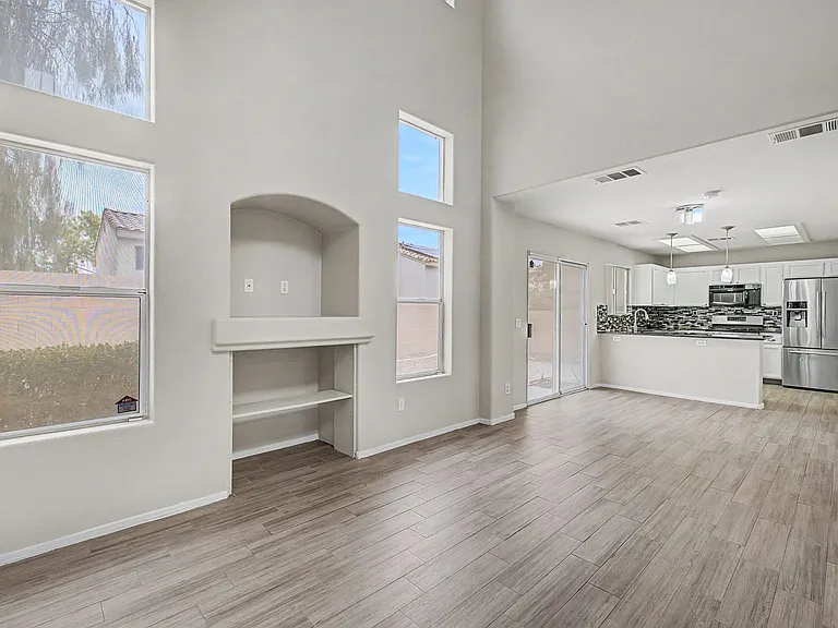 7928 Horn Beam Ct — Photo 4