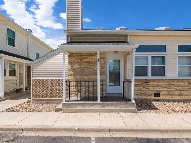 17266 E Ford Dr — Photo 1