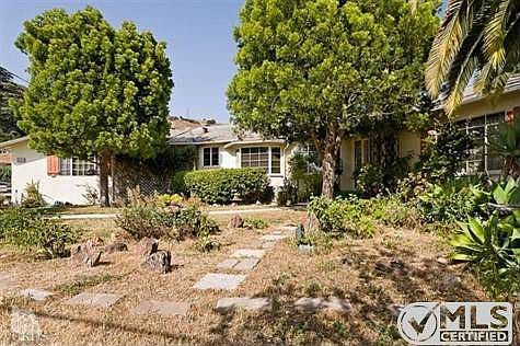 Beautifully landscaped yard