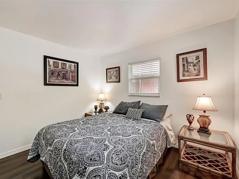 618 S Osprey Ave — Photo 17
