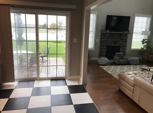 2382 Somerset Rd, Chambersburg, PA 17202