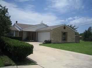 5600 Powers St, The Colony, TX 75056