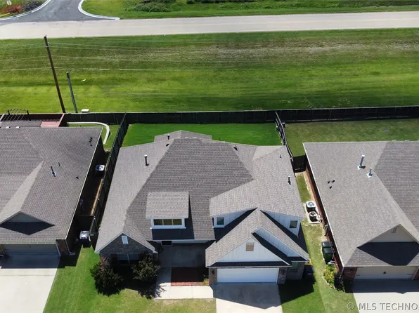 14412 S Toledo Ave, Bixby, OK 74008
