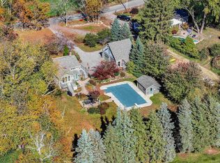 15 River Rd, Stratham, NH 03885