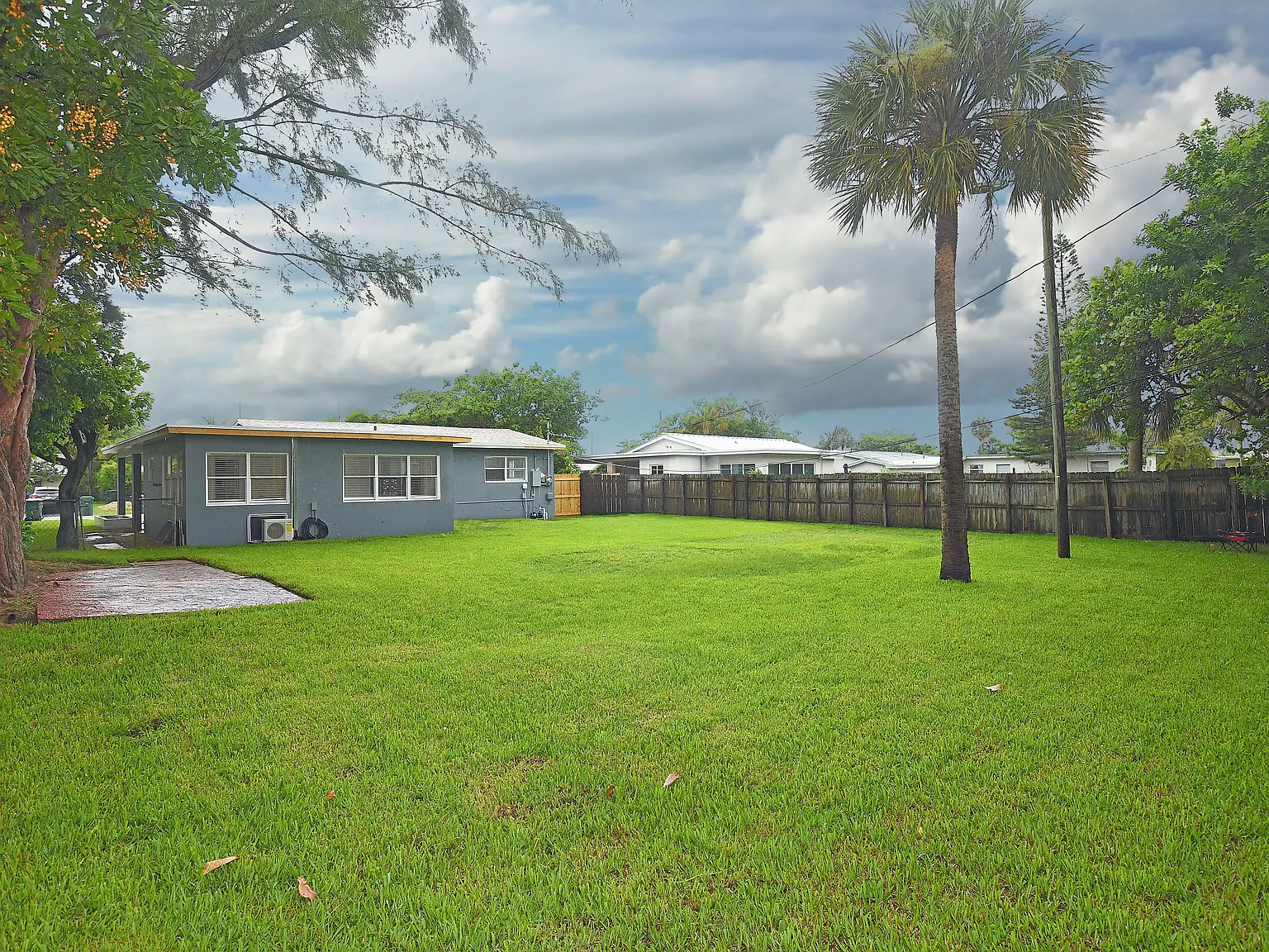 2 bed, 800 sqft, $2,600 — Photo 4