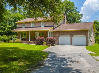 5626 Salters Hill Rd, Ravenel, SC 29470