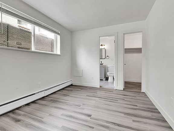 4th image of 1732 Paris St