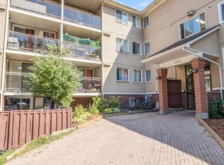 2805 Cedarwood Dr #1542050, Ottawa, ON K1V0G7