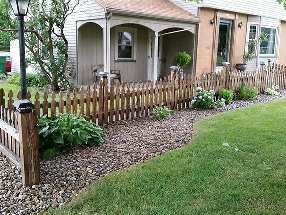 3rd image of 736 Wildwood Dr