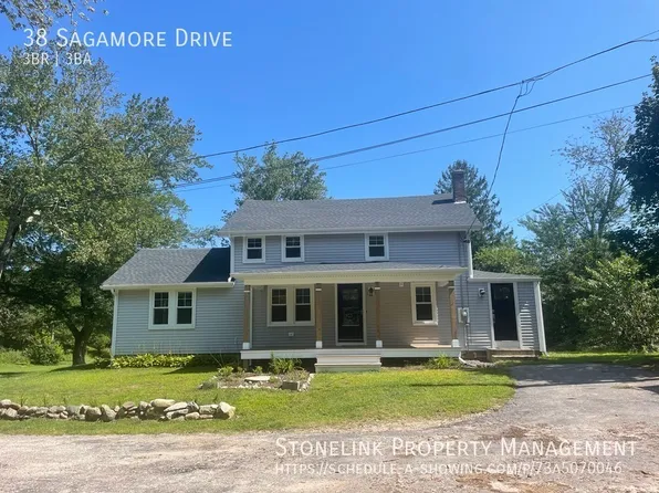 38 Sagamore Dr, Charlestown, RI 02813