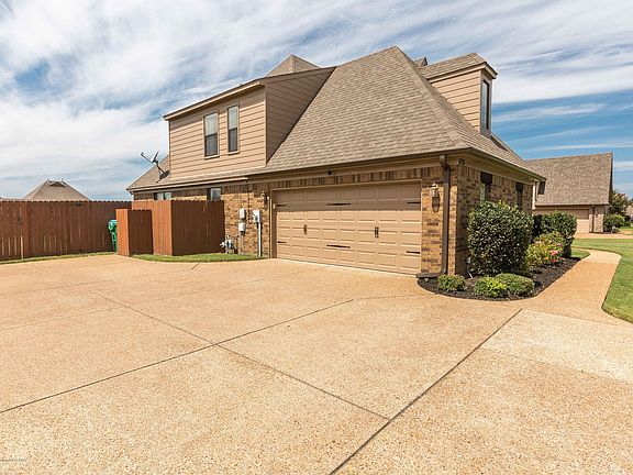 2nd image of 6725 Payne Ln