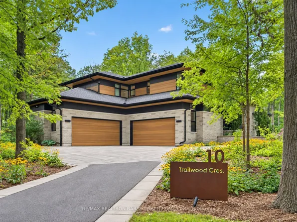 10 Trailwood Cres, Richmond Hill, ON L4E 3L9