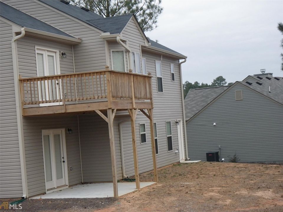 2nd image of 8 Watson Dr