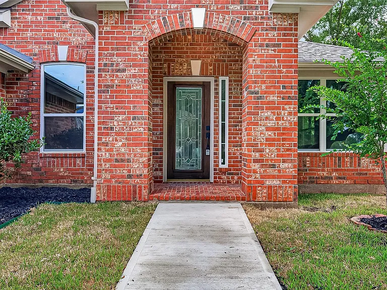 5535 Gable Meadows Dr — Photo 6
