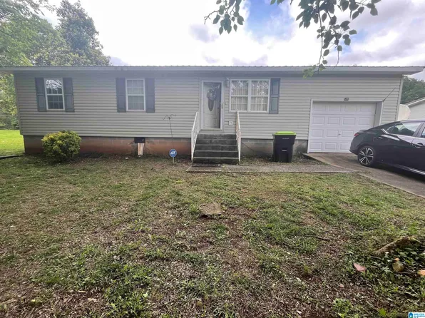 1319 Chancellor Cir, Childersburg, AL 35044