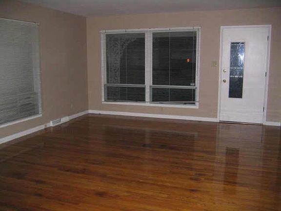 4th image of 5616 N Haverford Ave