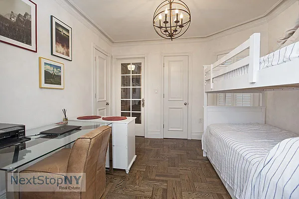 Rented by NextStopNY | media 5