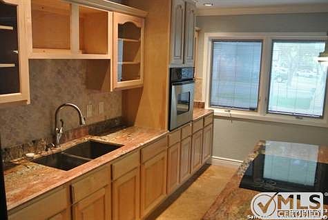 4th image of 6207 Deerskin St