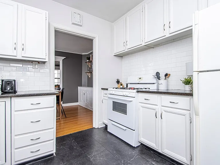 1616 N Grant St — Photo 27