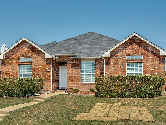 2nd image of 4021 Carrington Dr