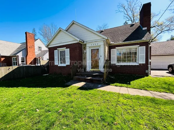 2004 Woodward Ave, Kalamazoo, MI 49007