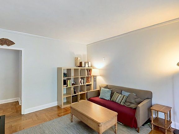 5th image of 48-42 44th St APT 6K