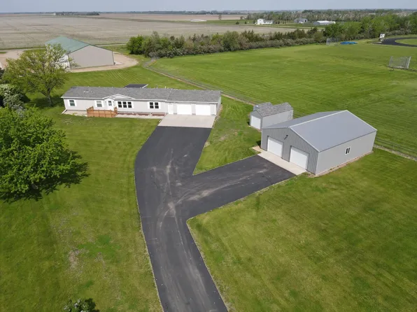 409 N Wallace St, Mt Vernon, SD 57363