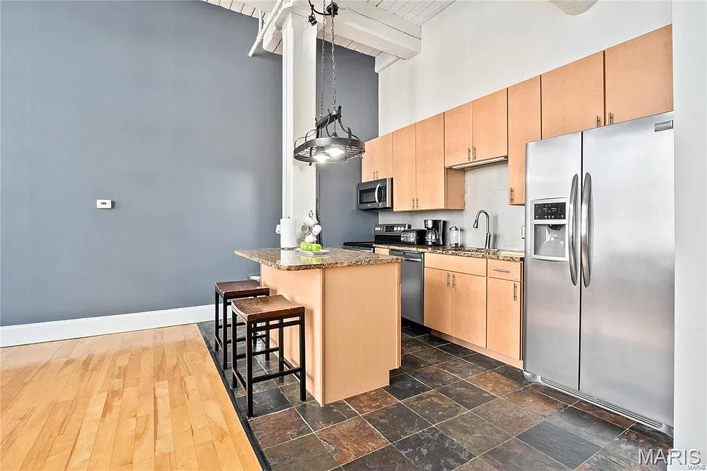 1 bed, $1,250 — Photo 4