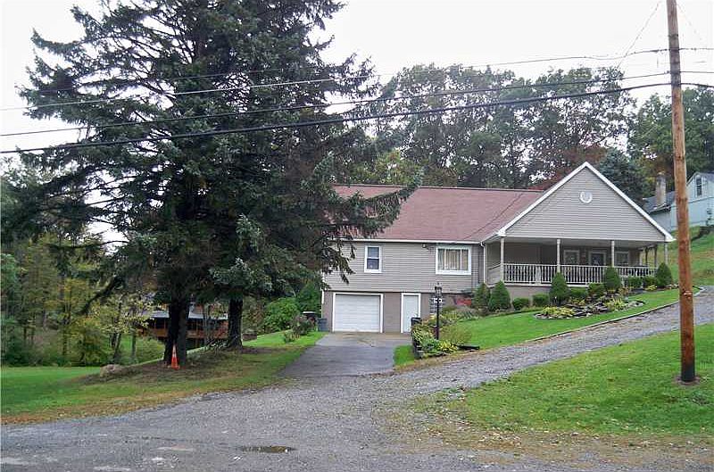 581 Mercer Rd, Beaver Falls, PA 15010 Zillow