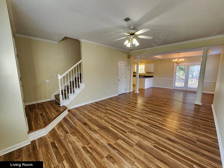 1003 Sweet Thorne Ct — Photo 2